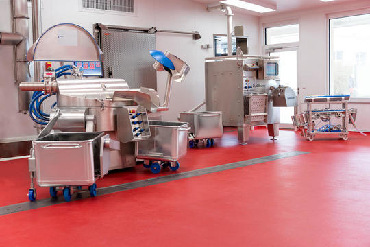 Fully equipped with modern machines